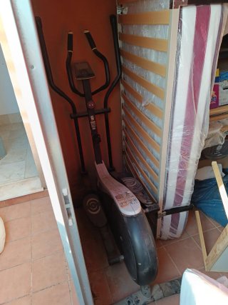 Elíptica de ejercicio