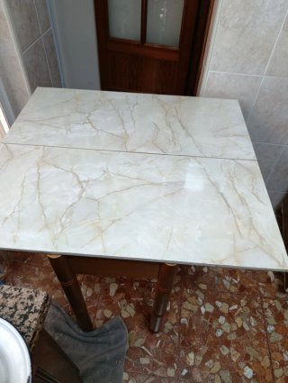 Mesa de cocina mármol y madera