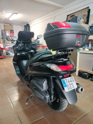 Yamaha Majesty 400 2006 Negra