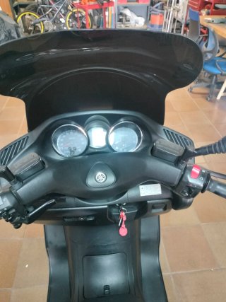 Yamaha Majesty 400 2006 Negra