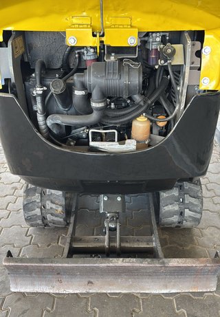 MINI EXCAVADORA YANMAR SV 17