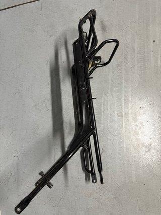 Subchasis, Cerradura Guardabarros. BMW r80 r100 gs