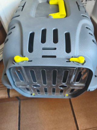 Transportín gato gris