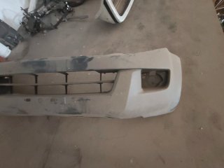Parachoques Toyota Hilux Delantero
