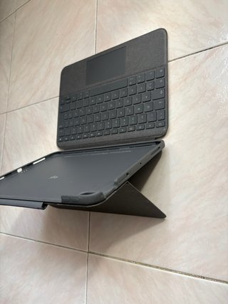 Logitech Folio Touch iPad