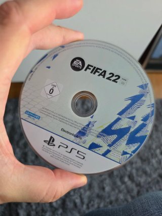 PS5 lector + 2 mandos + FIFA