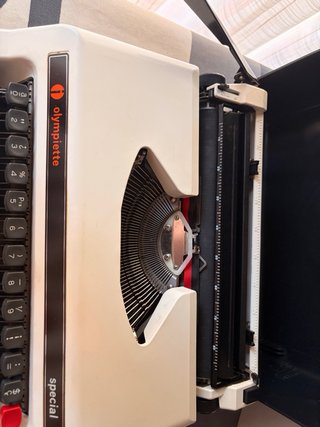 Máquina de escribir Olympiette Special