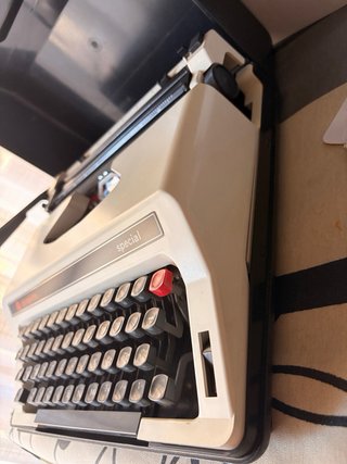 Máquina de escribir Olympiette Special