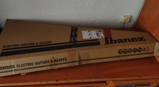 Ibanez GIO GRG170DX Negra