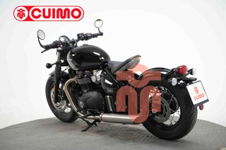 TRIUMPH BONNEVILLE BOBBER