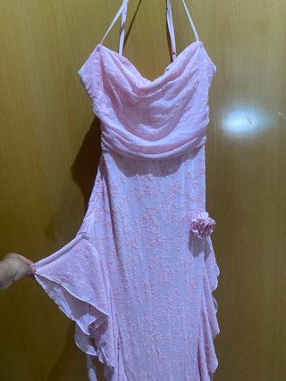 Vestido rosa largo con flores