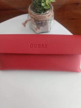 Gafas de sol Guess marrones