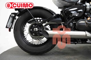 TRIUMPH BONNEVILLE BOBBER