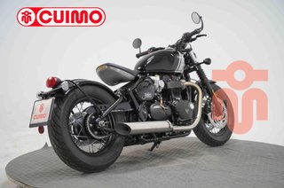 TRIUMPH BONNEVILLE BOBBER