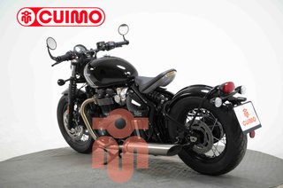 TRIUMPH BONNEVILLE BOBBER