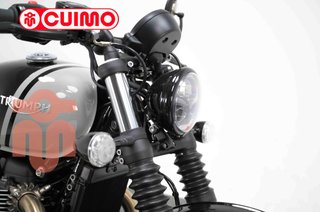 TRIUMPH BONNEVILLE BOBBER