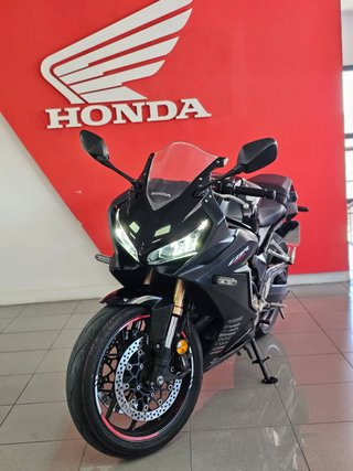 Honda CBR 650R