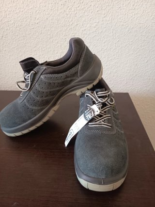 Zapatos de seguridad FAL Talla 41 nuevos