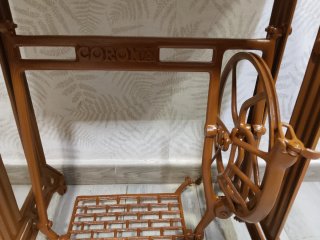 Mesa Máquina Coser Hierro y Mármol