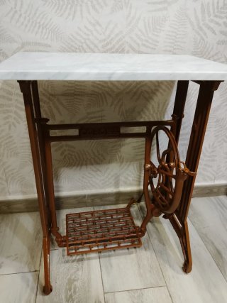 Mesa Máquina Coser Hierro y Mármol