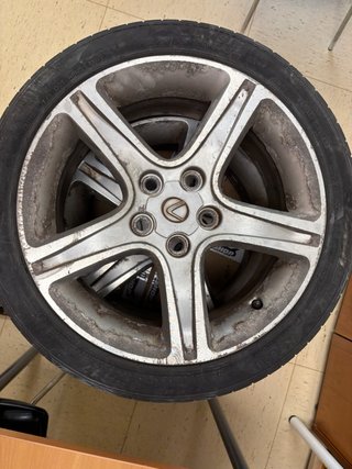 4 Llantas Originales Lexus IS 200