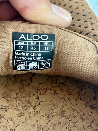Mocasines ALDO camel borlas T.45