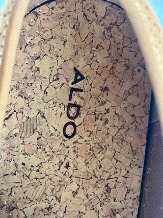 Mocasines ALDO camel borlas T.45