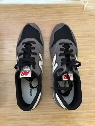 New Balance 373 Talla 42 Gris/Negro Nuevas