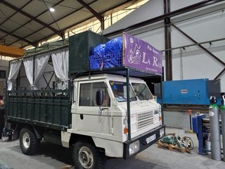 Land Rover Santana 2000