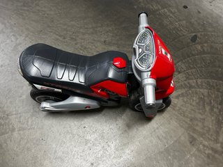 Moto correpasillos Molto Roja