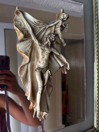 Cuadro antiguo religioso con figura