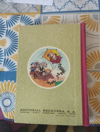 Libro de cómics de 1977 primera edición