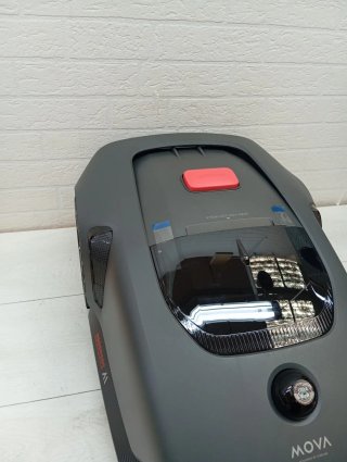 Robot Cortacésped Mova 600 Kit podadora 800m2