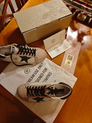 Zapatillas Golden Goose Beige/Blanco.Talla 44