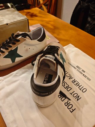 Zapatillas Golden Goose Beige/Blanco.Talla 44