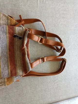 Mochila Misako Antirrobo Multicolor(con etiqueta)