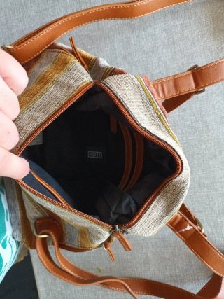 Mochila Misako Antirrobo Multicolor(con etiqueta)
