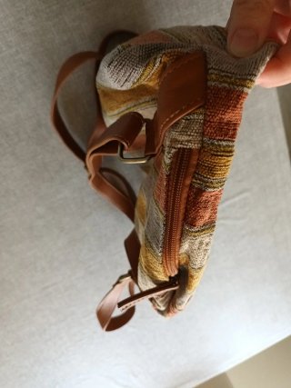 Mochila Misako Antirrobo Multicolor(con etiqueta)