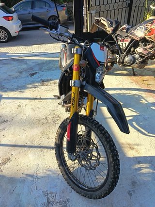 RIEJU MARATHON 125 Enduro Negra/Roja