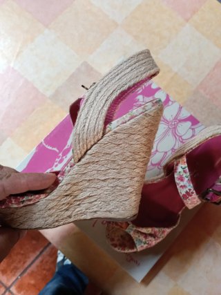 Sandalias cuña Marypaz florales