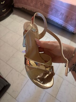 Sandali GOGO SHOES oro