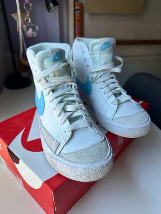Nike Blazer Mid '77 Blancas y Azules