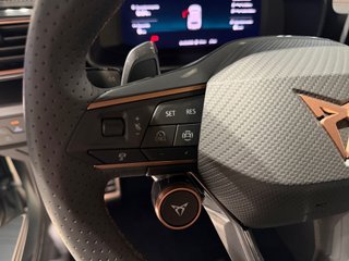 LEON VZ EXTREME 1.5 PHEV 272 DSG TECHO PANO 2026