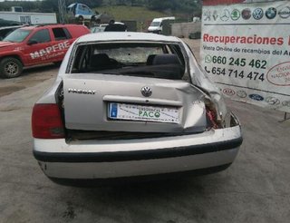 Culata volkswagen 182867 038103373c passat berlina