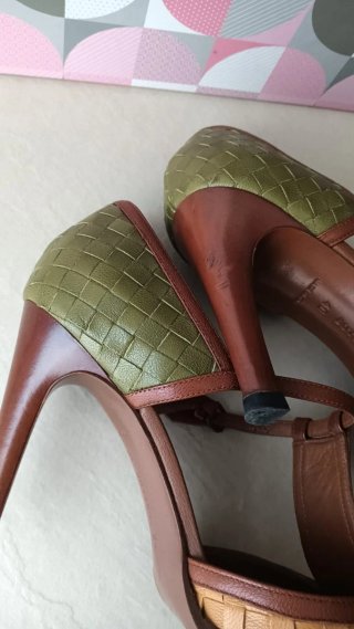 Sandali Bottega Veneta in pelle, n.40