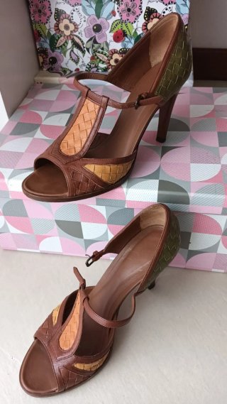 Sandali Bottega Veneta in pelle, n.40