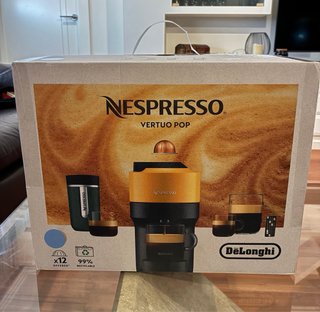 Nespresso Cafetera Vertuo Pop Nueva.