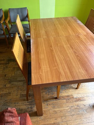 Mesa comedor extensible y 6 sillas madera