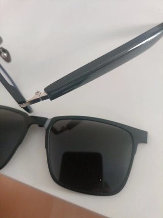 Gafas de sol Bluetooth con altavoces