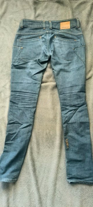 Pantalón vaquero Nikita Talla M